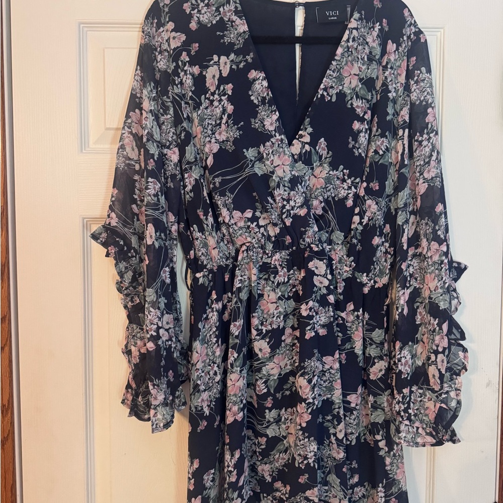 Vici Navy Floral Long Sleeve Dress